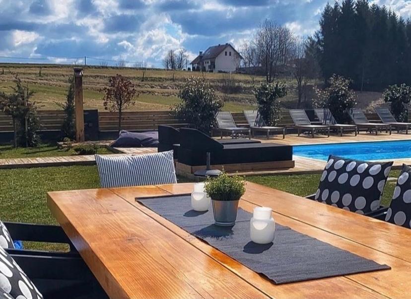 GomirjeZoe Luxury House别墅 外观 照片