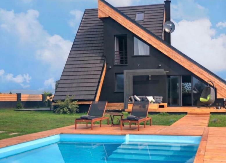 GomirjeZoe Luxury House别墅 外观 照片