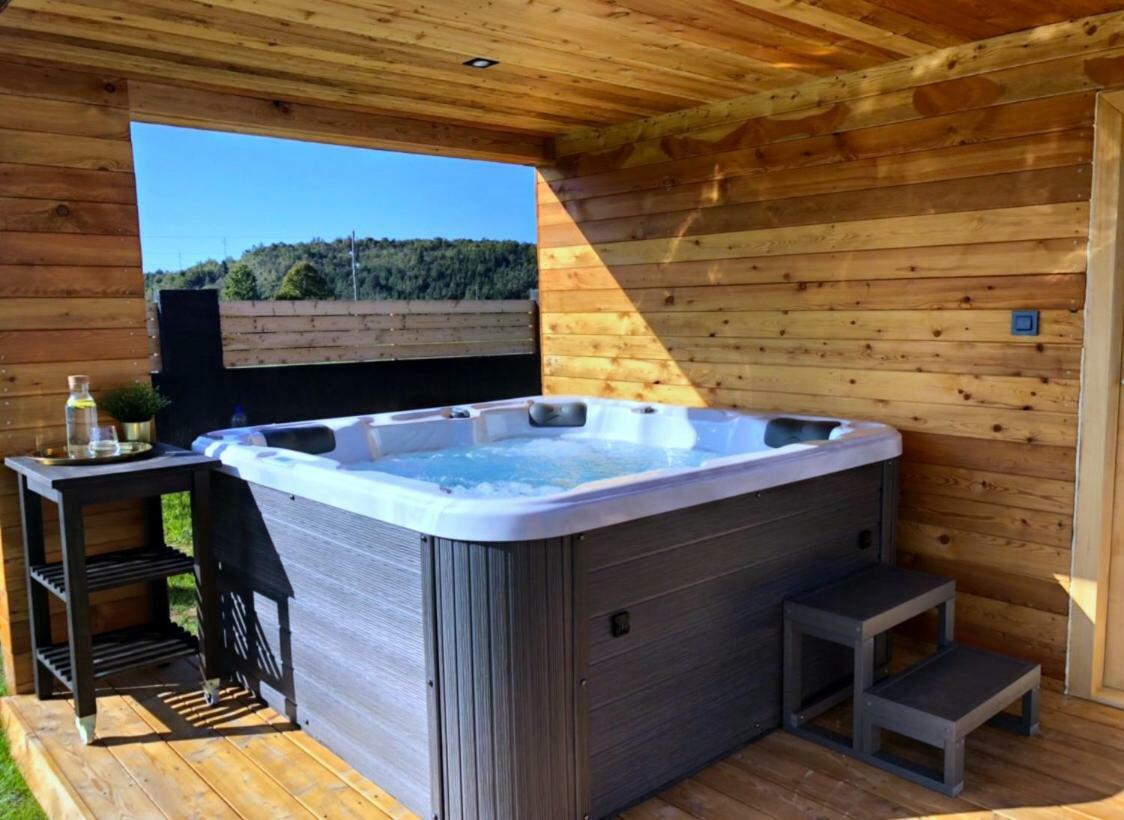 GomirjeZoe Luxury House别墅 外观 照片
